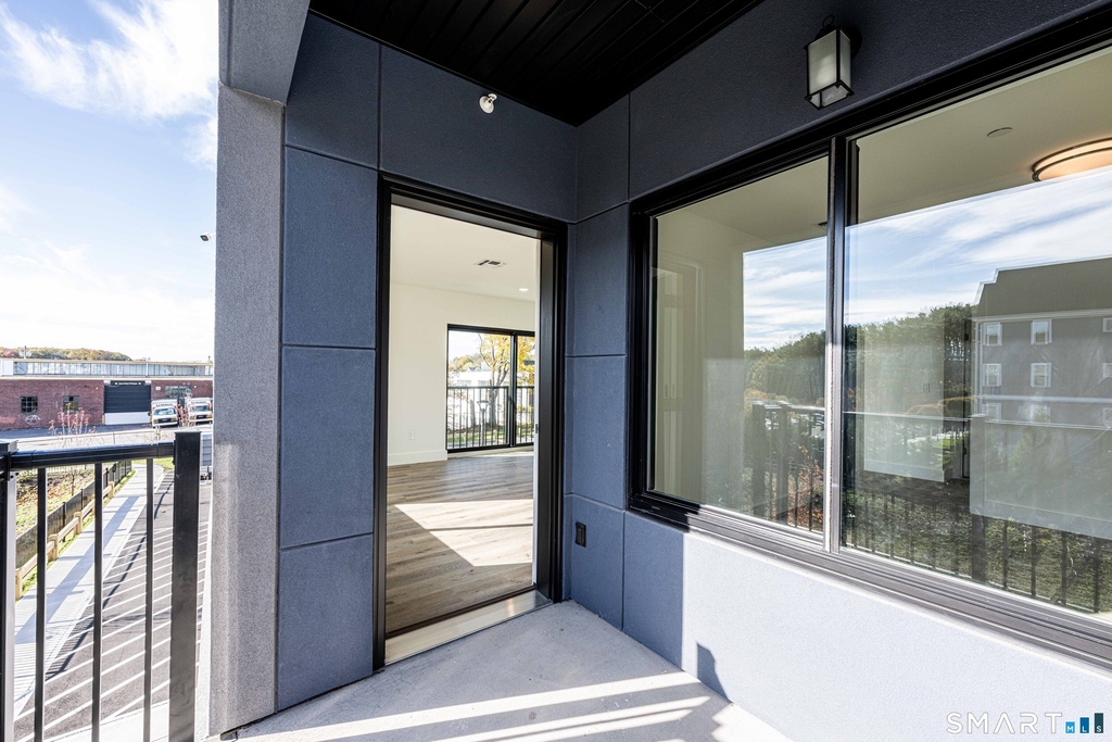 414 Mather Street - Photo 5