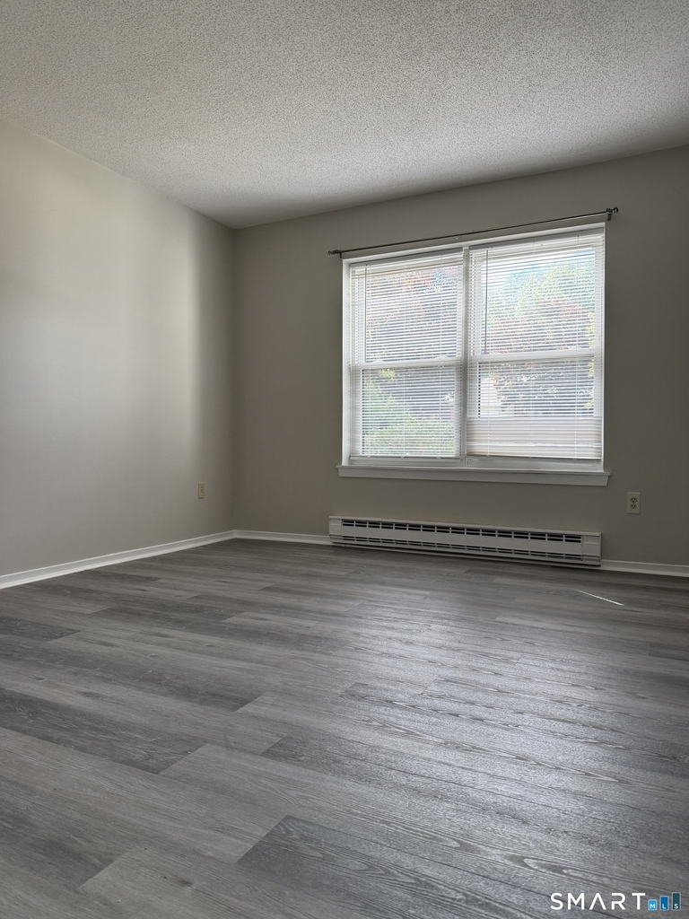 71 Wellington Drive - Photo 10
