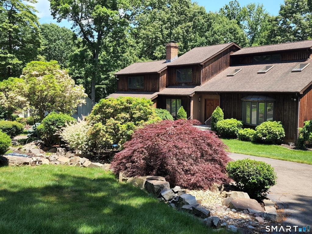 925 Dunbar Hill Road - Photo 0