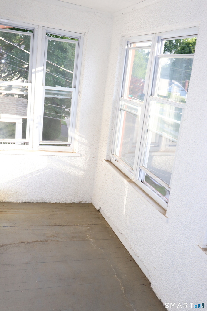 60 Nesbit Avenue - Photo 12