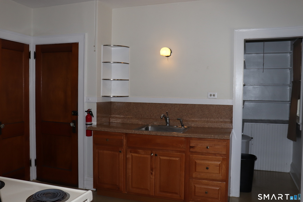 60 Nesbit Avenue - Photo 6