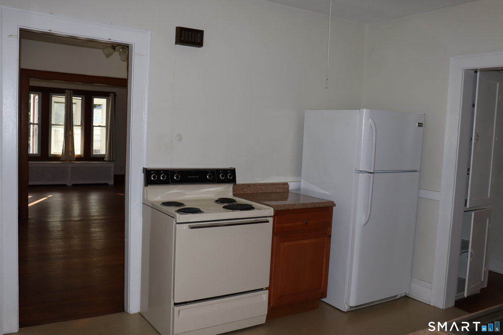 60 Nesbit Avenue - Photo 5