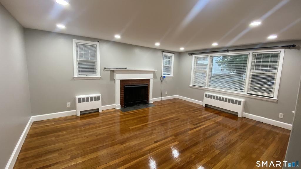 214 Columbia Street - Photo 3