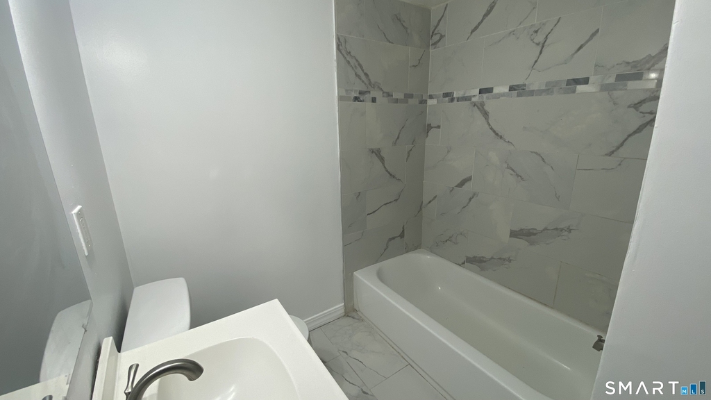 214 Columbia Street - Photo 14