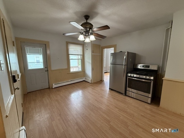 48 Burritt Street - Photo 3