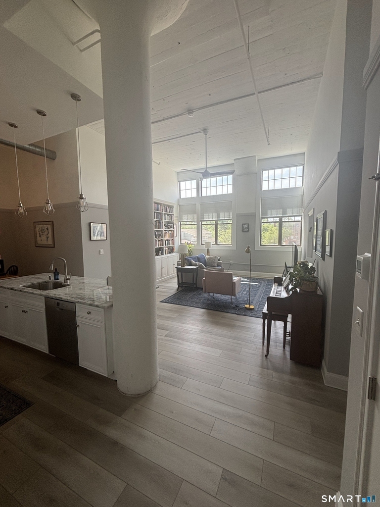 33 Mechanic Street - Photo 9