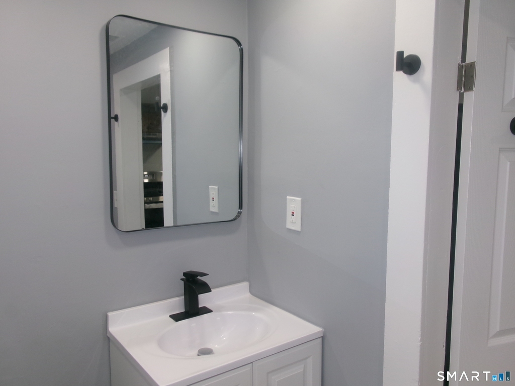 188 Hemingway Avenue - Photo 7