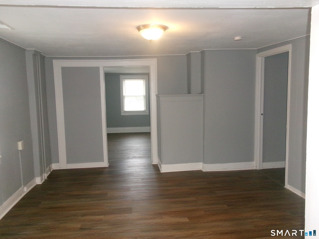 188 Hemingway Avenue - Photo 3