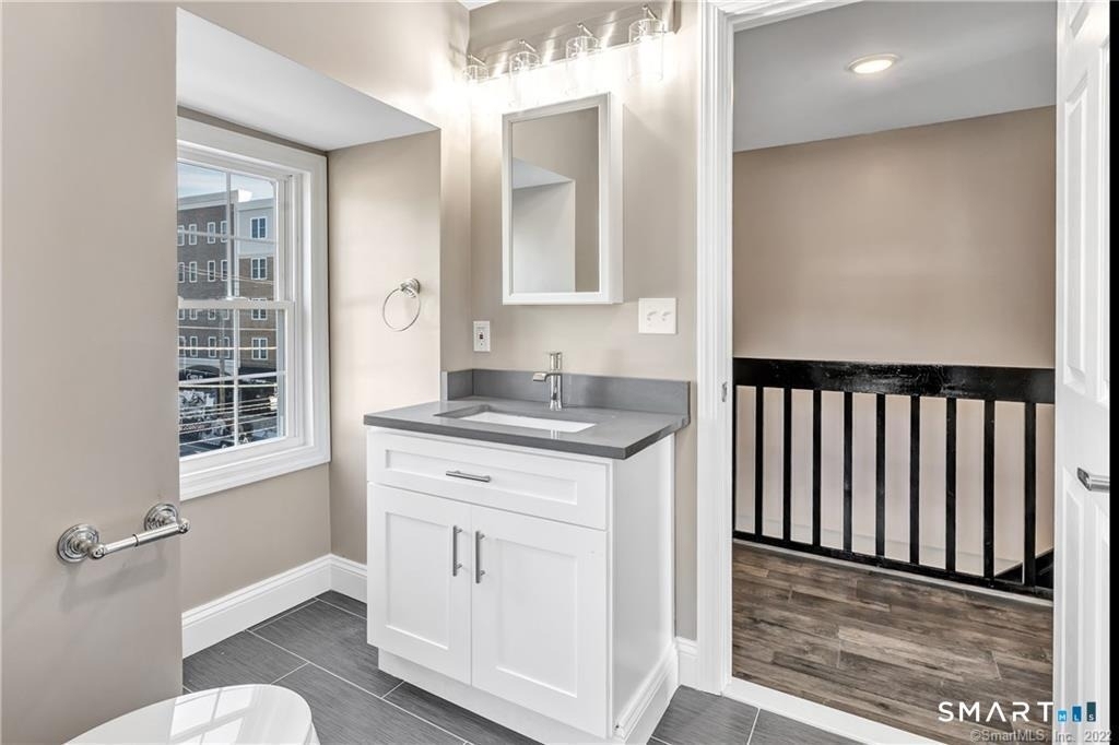 418 Howe Avenue - Photo 6