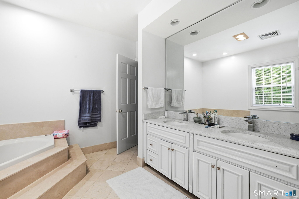 18 Haviland Lane - Photo 14