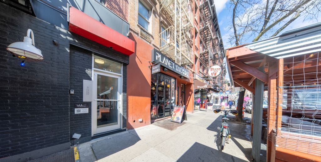 703 9th Avenue - Photo 11