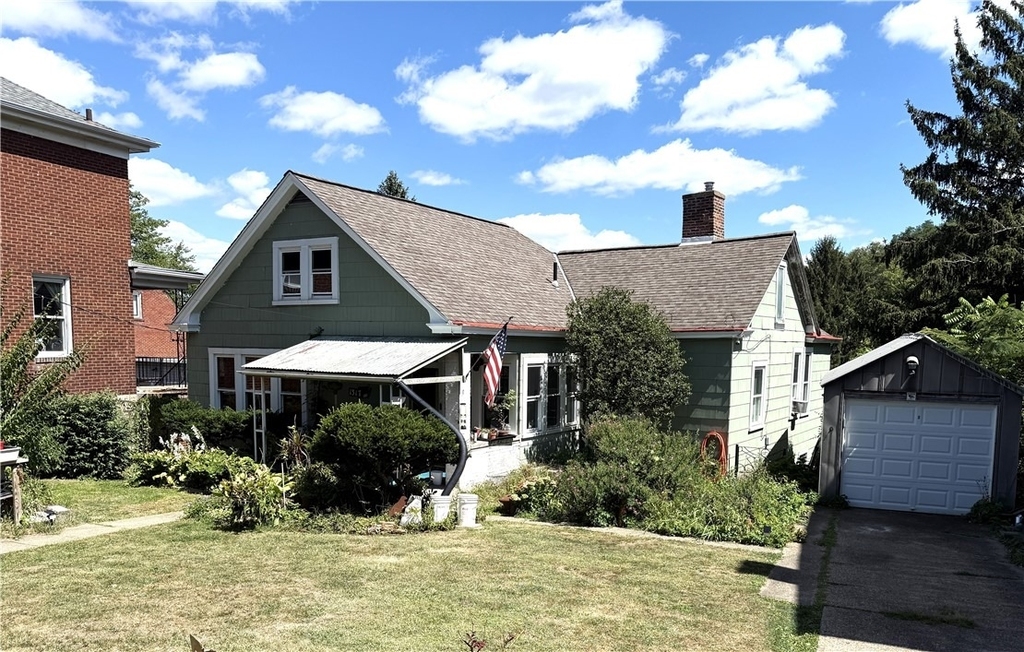 1317 Beechview Ave - Photo 0