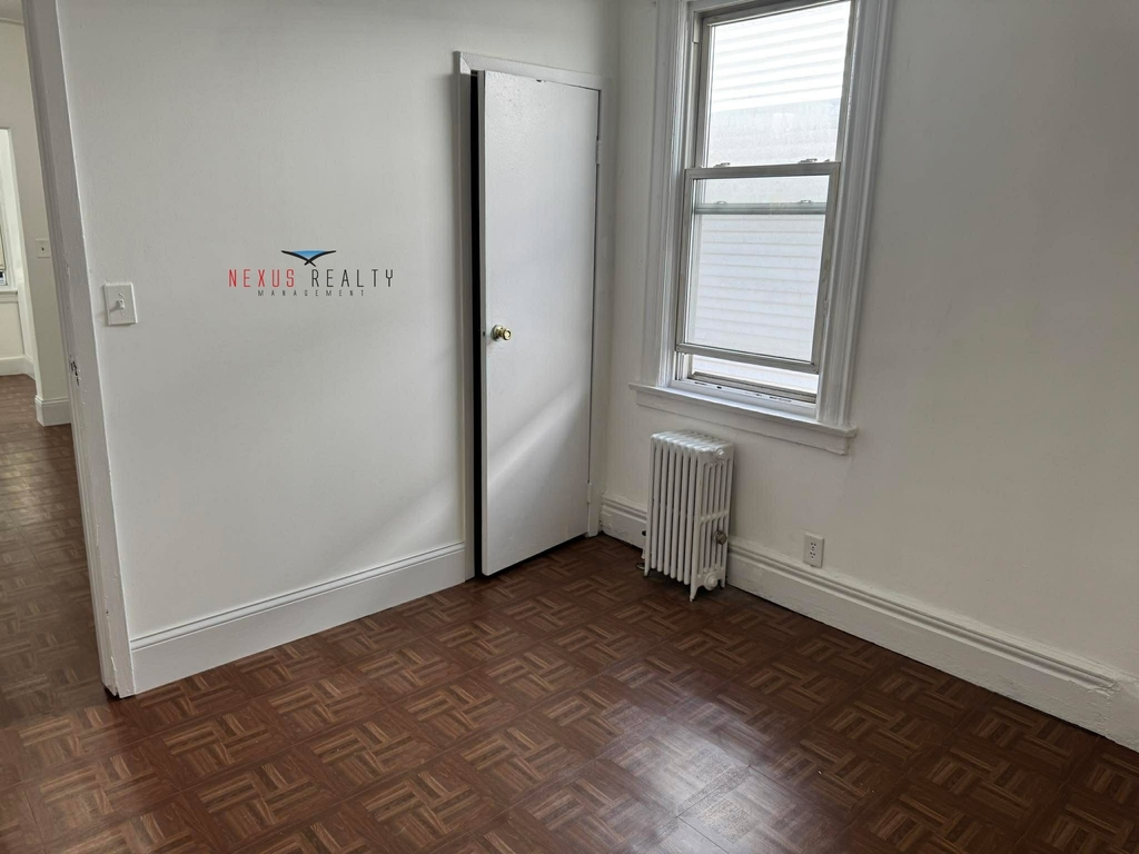 90-58 51st Avenue - Photo 3