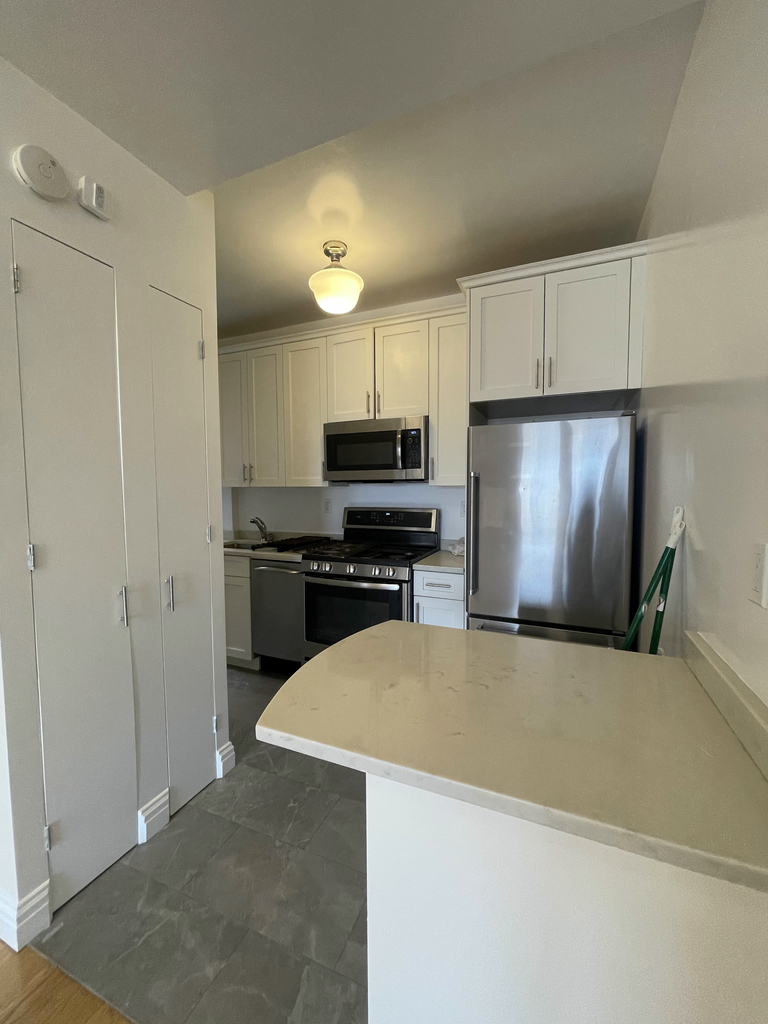 West 79th Street - Photo 6