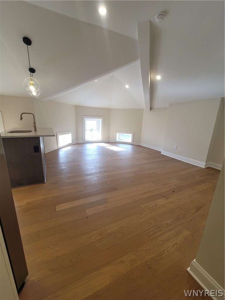884 Main Street - Photo 4