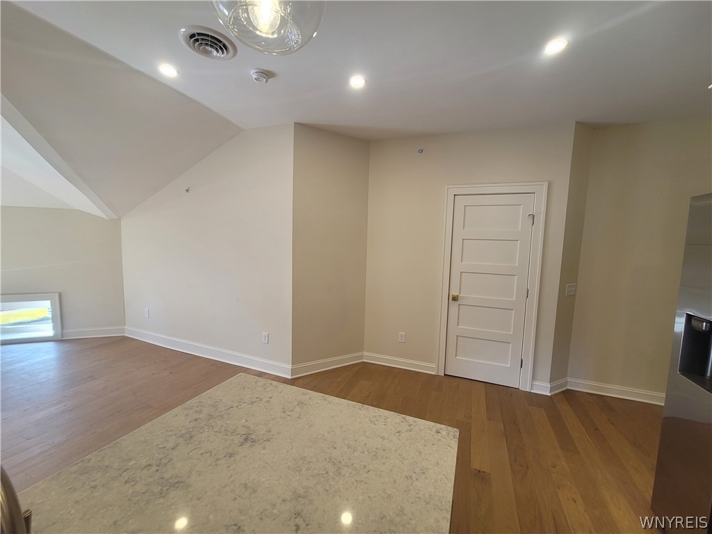 884 Main Street - Photo 5