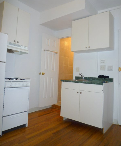 112 Mac Dougal Street - Photo 2