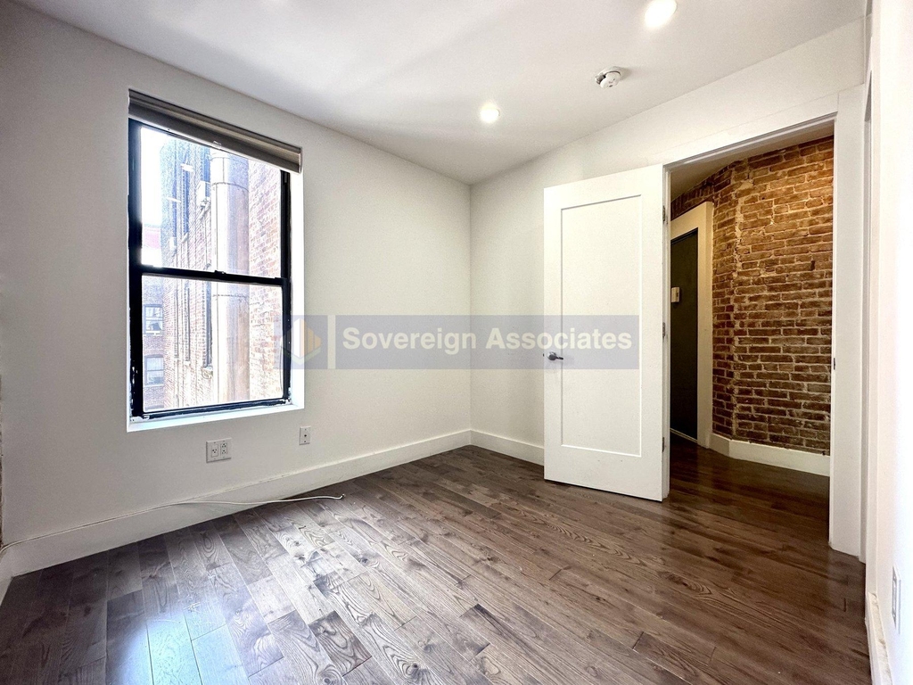 4 Saint Nicholas Terrace - Photo 4