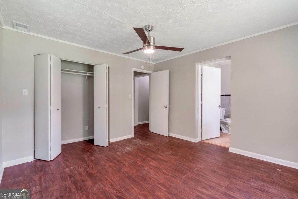 6414 E Shadow Rock Drive - Photo 10