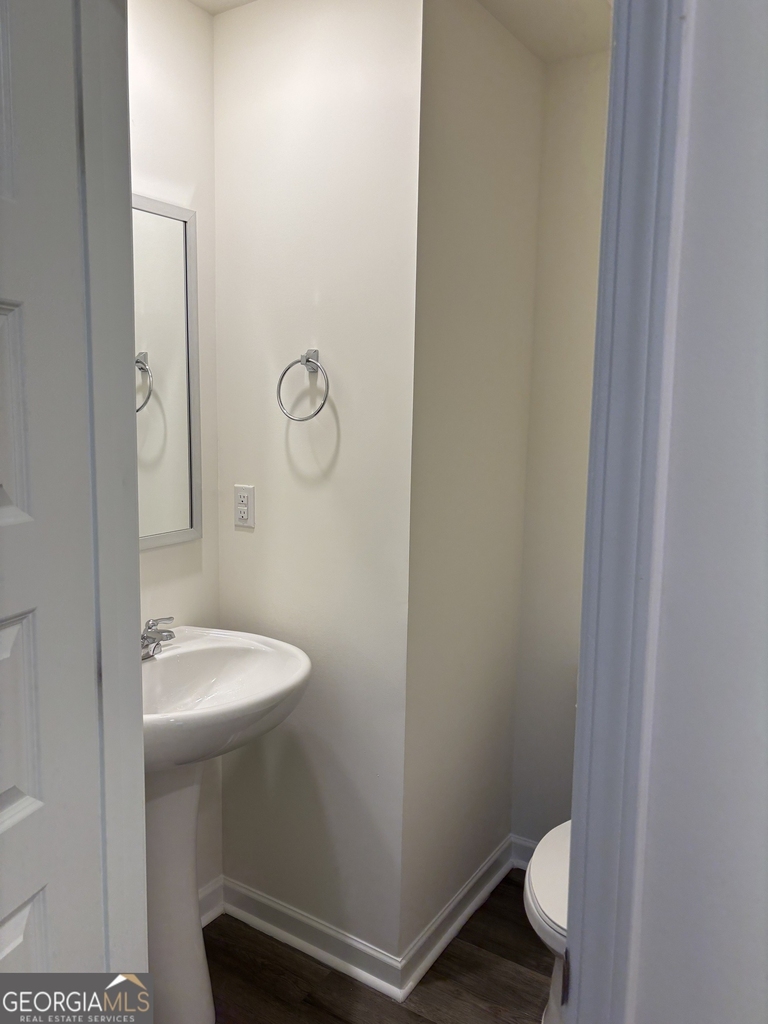 222 Coastal Drive - Photo 4