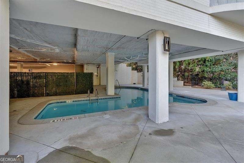 6890 Peachtree Dunwo Road - Photo 27