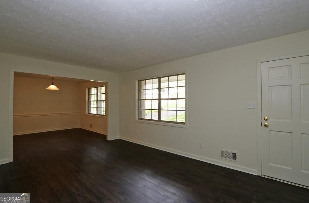 4215 Fawn Lane - Photo 4