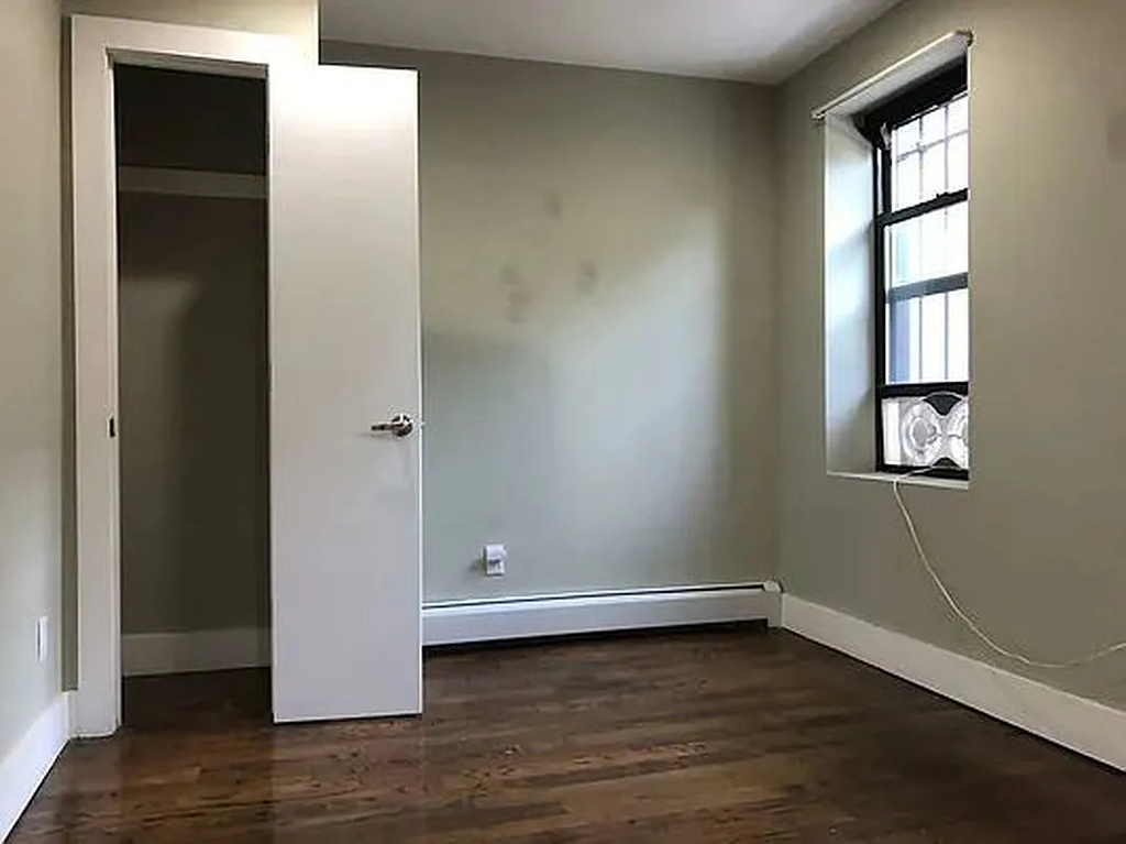 165 Covert Street - Photo 6
