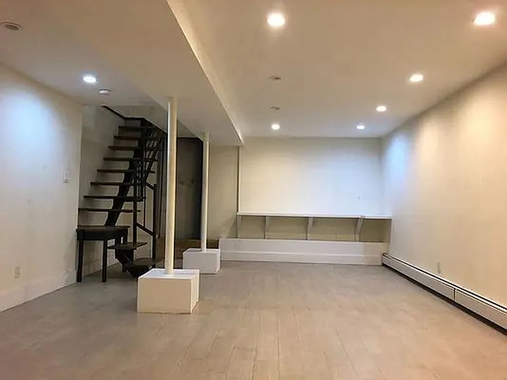 165 Covert Street - Photo 12
