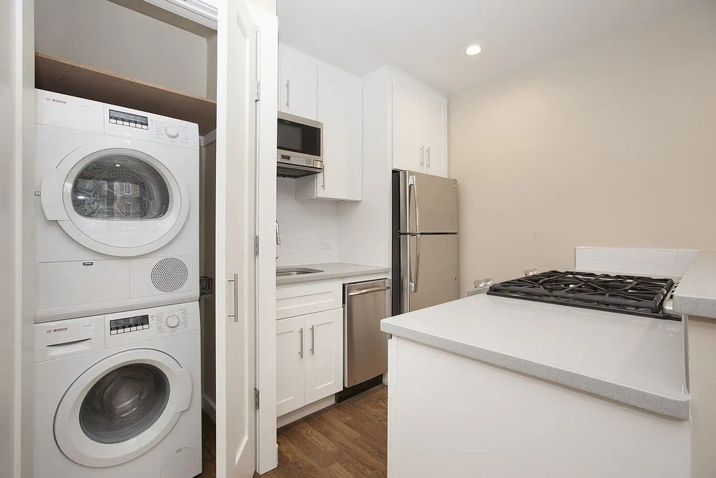 152 Ludlow Street - Photo 4