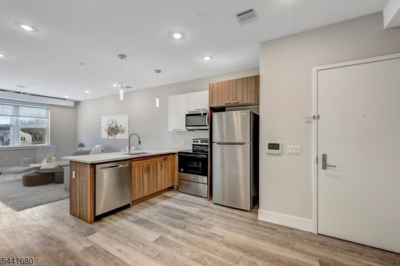 2 Flanders Rd 306 - Photo 6