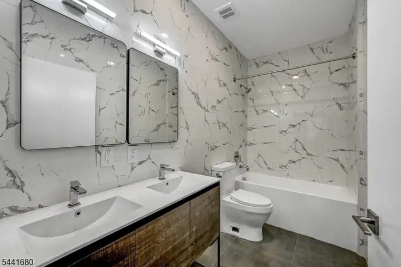 2 Flanders Rd 306 - Photo 8