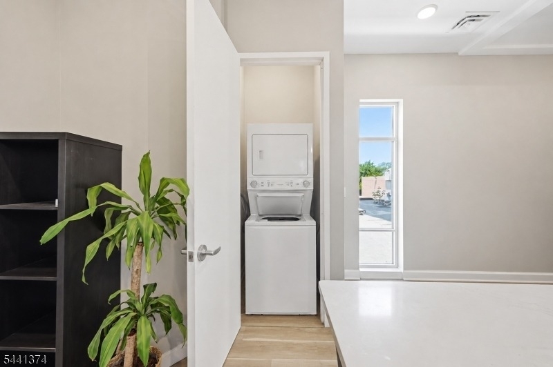 271 Millburn Ave - Photo 12