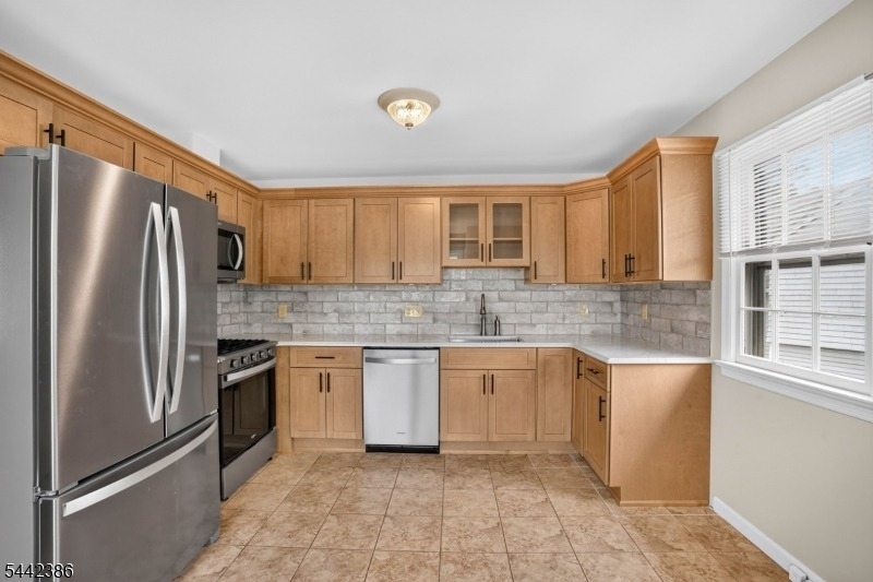 169 Mountain Ave - Photo 19