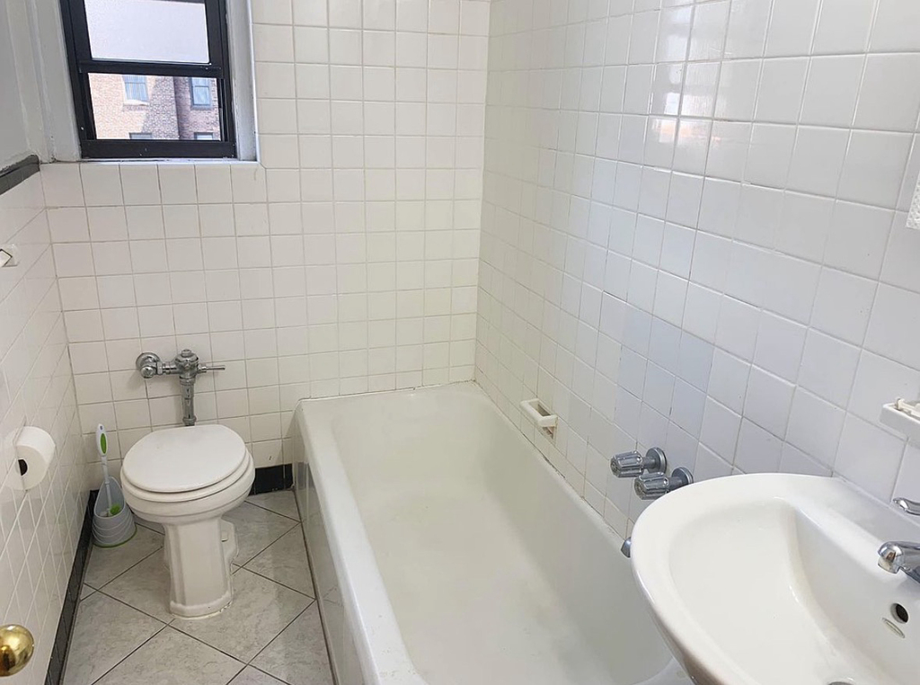 98-120 Queens Boulevard - Photo 9