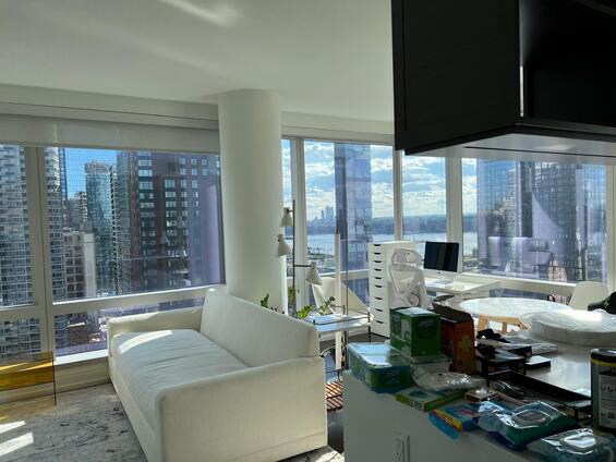 555 10th Avenue - Photo 12