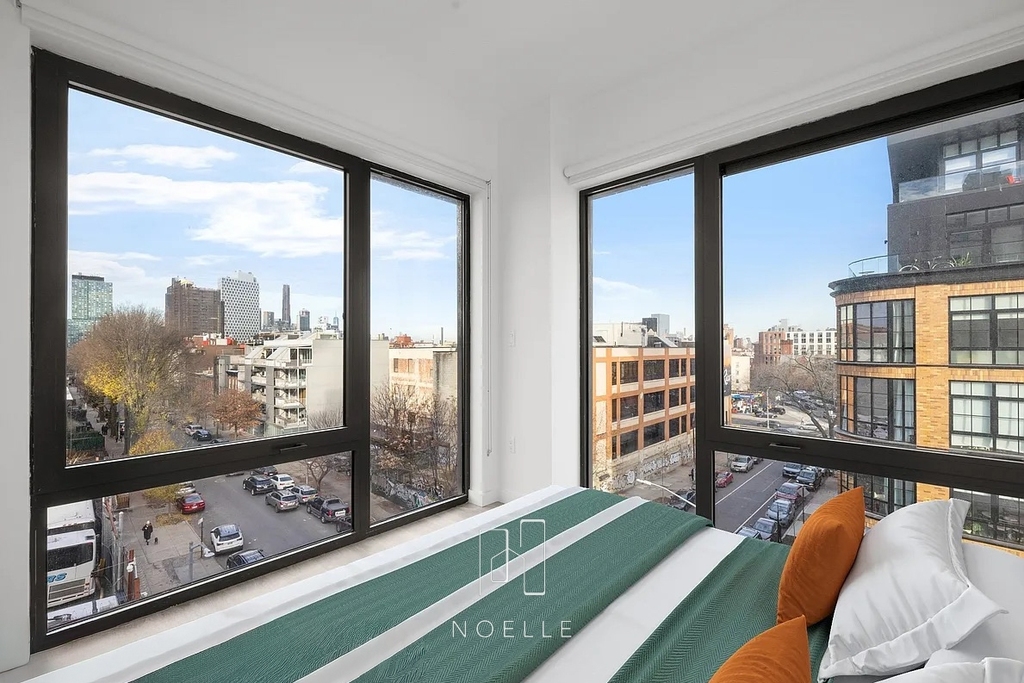 527 Grand Avenue - Photo 4
