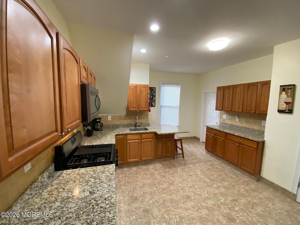 95 Cooper Avenue - Photo 4