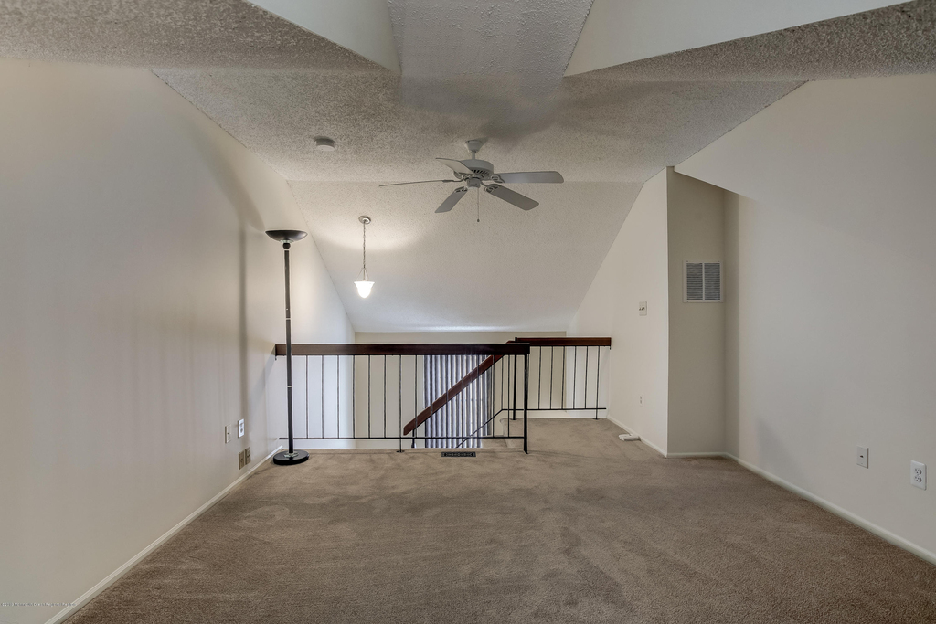 92 Tulip Lane - Photo 12
