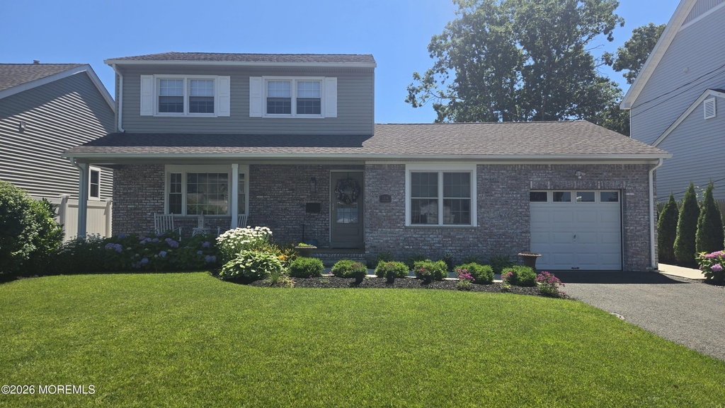 1314 Sunset Avenue - Photo 0