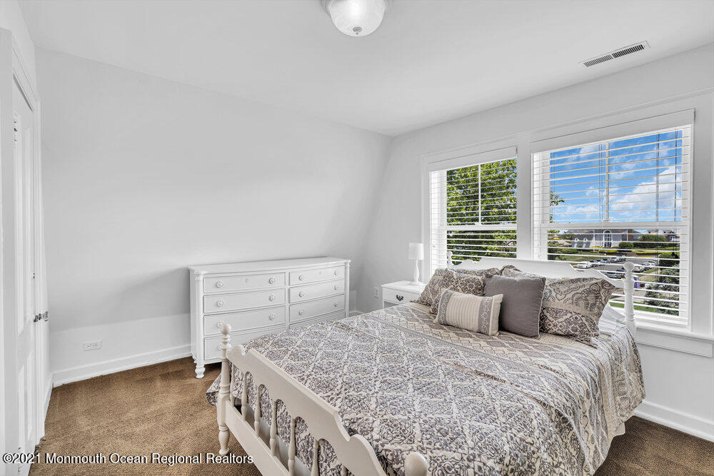 37 Ludlow Avenue - Photo 49