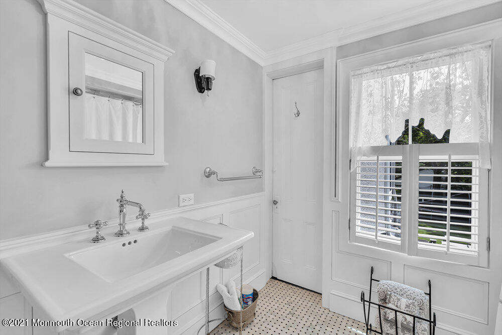 37 Ludlow Avenue - Photo 71