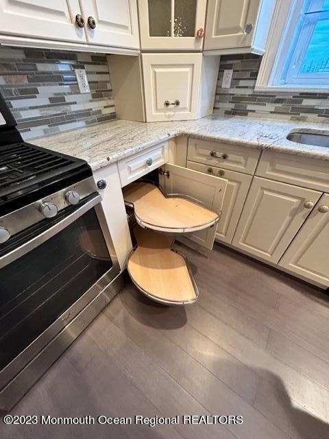 403 Cedar Avenue - Photo 11