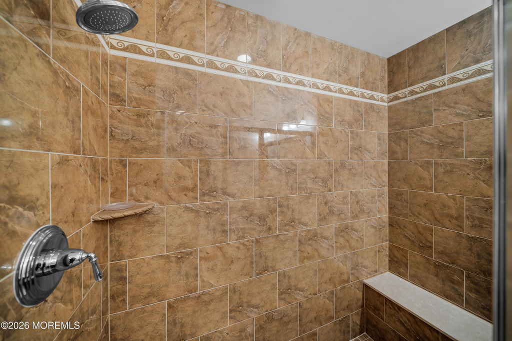 302 Villa Drive - Photo 33