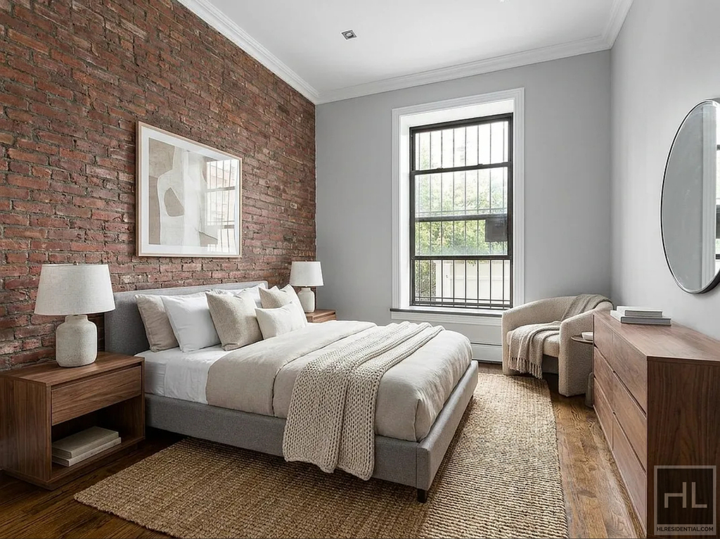 West 103rd Street - Photo 2
