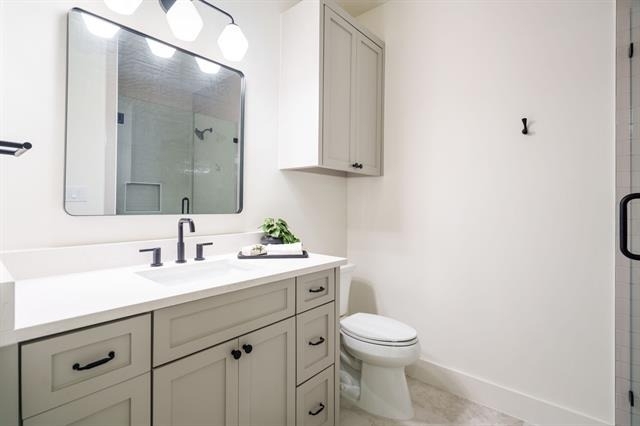 5836 Kenwood Avenue - Photo 29