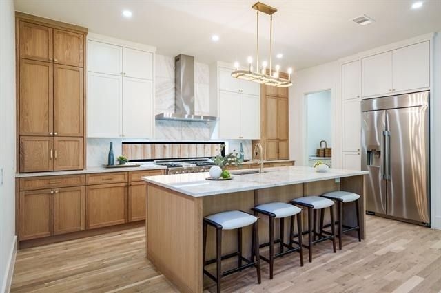 5836 Kenwood Avenue - Photo 8
