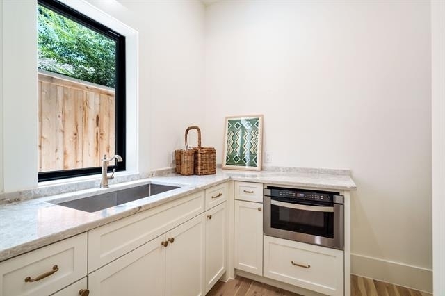 5836 Kenwood Avenue - Photo 22