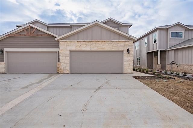 640 Wheatfield Drive - Photo 0