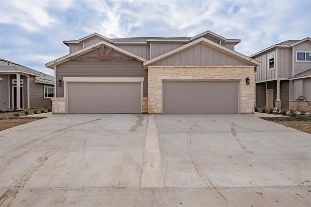 640 Wheatfield Drive - Photo 2