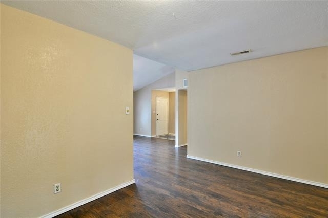 4133 Silverberry Avenue - Photo 27